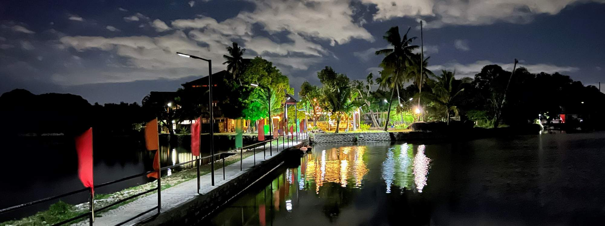 River Coves Resorts 2026 9